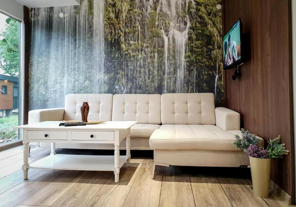 Bungalovi Kljuc 外观 照片